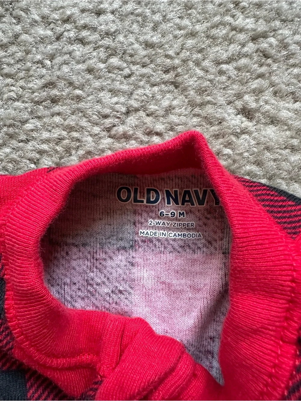 Old Navy lot of 8 footed two way zip closure sleeper footed pajamas 6-9 months